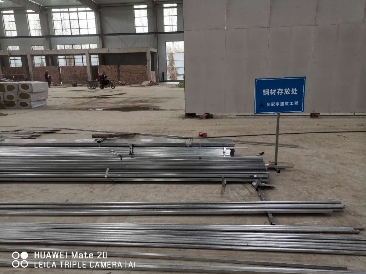 山東鋼結(jié)構(gòu)廠家：建造鋼結(jié)構(gòu)廠房需要多少錢？